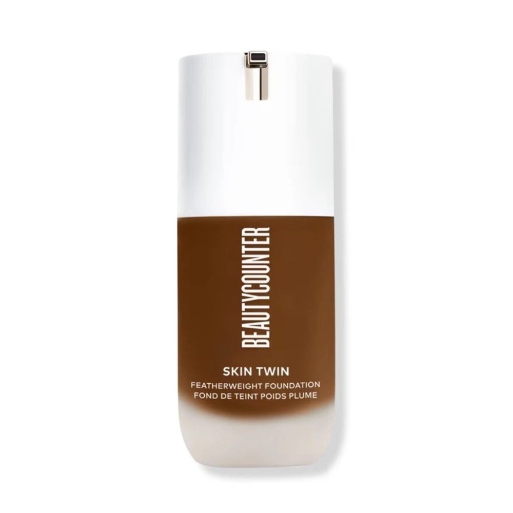 BEAUTYCOUNTER -SHADE: DARK 570- Skin Twin Featherweight Plumping Foundation-NEW!